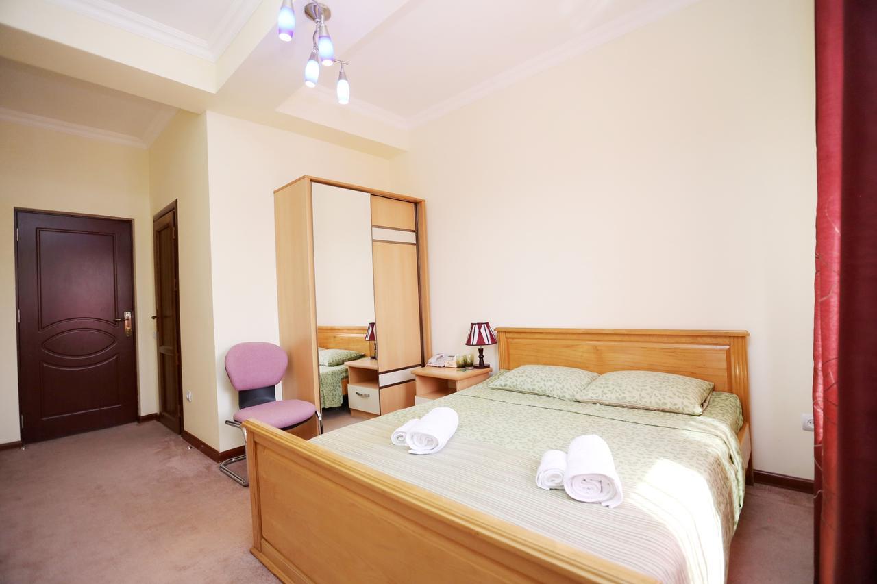 Amrots Hotel Vaykʼ Dış mekan fotoğraf